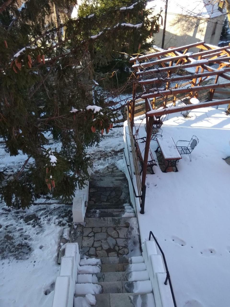 Karavos Hotel Portariá Eksteriør billede